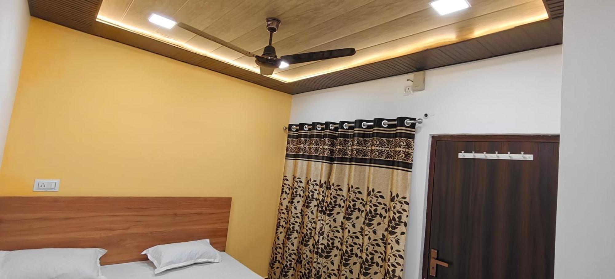 Hotel Mashaal- A Light Lit By Vidhata Jhansi Exterior photo